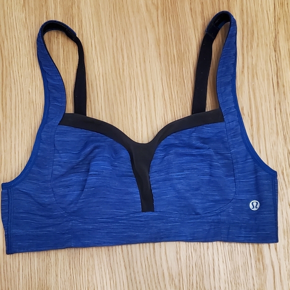 💙HP!💙Lululemon Ta Ta Tamer *No Size - Fits a 32B - Picture 7 of 15